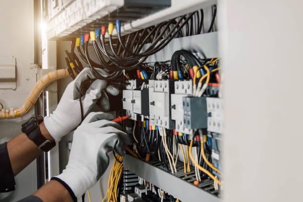 Best Electrical Contractors for Businesses  in Liberal, KS